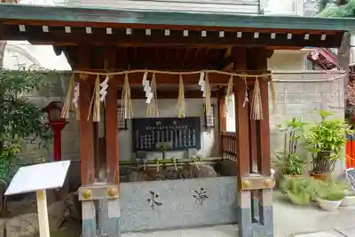 綱敷天神社の手水舎