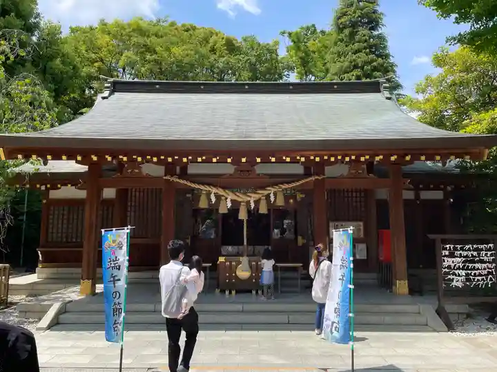 新田神社の本殿・本堂
