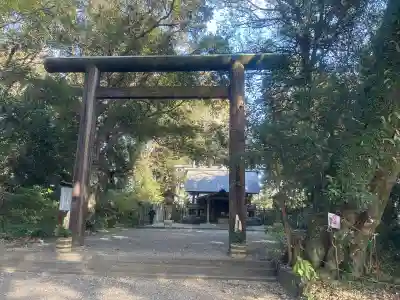 皇宮神社（宮崎神宮摂社）の{uncategorized: "未分類", other: "その他", undefined: "問題あり", building: "その他建物", grave: "お墓", sacred_gate: "鳥居", guardian: "狛犬", statue: "像", buddha: "仏像", history: "歴史", nature: "自然", garden: "庭園", animal: "動物", pagoda: "塔", temizu: "手水舎", mountain_gate: "山門・神門", sanctuary: "本殿・本堂", subordinate: "末社・摂社", art: "芸術", scenery: "景色", jizo: "地蔵", ema: "絵馬", goshuin: "御朱印", omikuji: "おみくじ", items: "授与品その他", amulet: "お守り", goshuincho: "御朱印帳", eats: "食事", festival: "お祭り", votive_dance: "神楽", shichigosan: "七五三参", wedding: "結婚式", experience: "体験その他", initially: "初詣", around: "周辺", anti_infection: "感染症対策"}