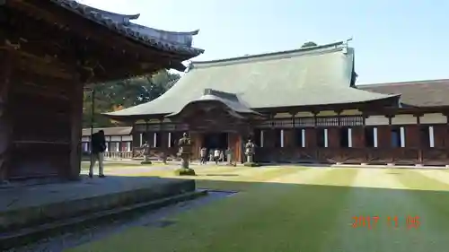 瑞龍寺の本殿・本堂