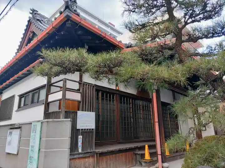 浄照寺の本殿・本堂