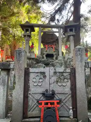 伏見稲荷大社間ノ峰(荷田社神蹟・ 伊勢大神)(京都府)