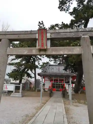 稲荷神社の鳥居