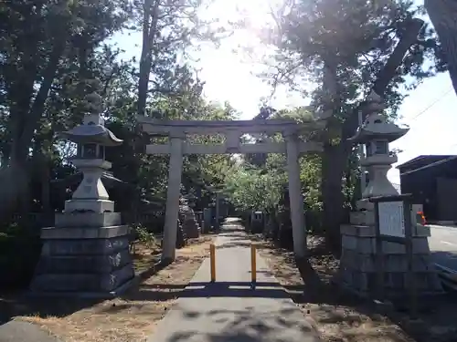 楢本神社の鳥居