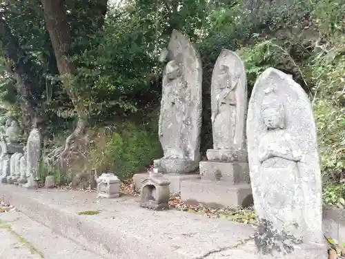 長福寿寺の地蔵