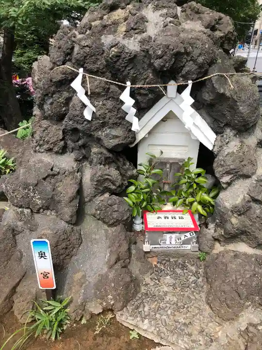 鳩森八幡神社(東京都)