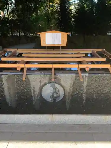 寒川神社の手水舎