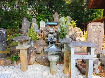 五社大明神社の末社・摂社
