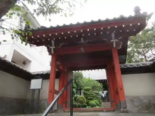 海福寺の山門