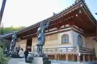 東林寺の本殿・本堂