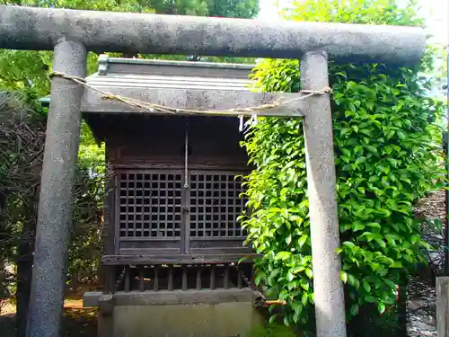 稲荷神社の鳥居