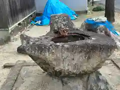 八阪神社.千代神社の手水