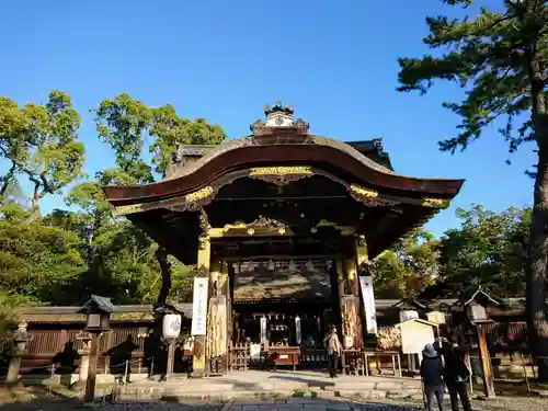 豊国神社の山門