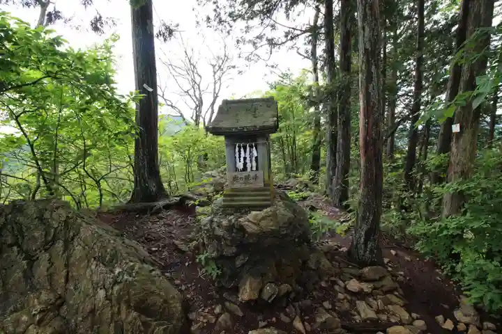 武蔵御嶽神社奥の院(東京都)