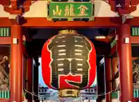 浅草寺の山門・神門