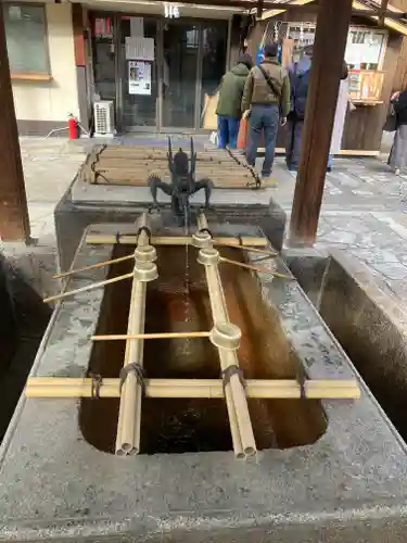 瀧尾神社の手水舎