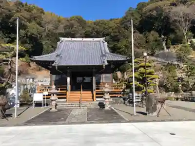 鬼岩寺の本殿・本堂