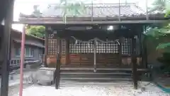 稲荷神社の本殿