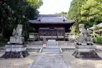 八柱社の本殿・本堂