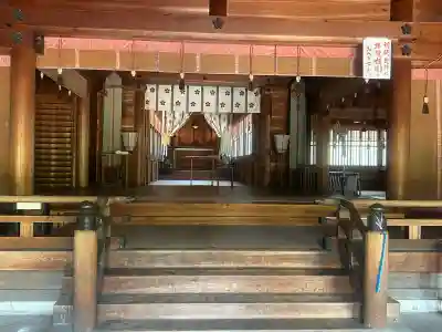 八心大市比古神社の{uncategorized: "未分類", other: "その他", undefined: "問題あり", building: "その他建物", grave: "お墓", sacred_gate: "鳥居", guardian: "狛犬", statue: "像", buddha: "仏像", history: "歴史", nature: "自然", garden: "庭園", animal: "動物", pagoda: "塔", temizu: "手水舎", mountain_gate: "山門・神門", sanctuary: "本殿・本堂", subordinate: "末社・摂社", art: "芸術", scenery: "景色", jizo: "地蔵", ema: "絵馬", goshuin: "御朱印", omikuji: "おみくじ", items: "授与品その他", amulet: "お守り", goshuincho: "御朱印帳", eats: "食事", festival: "お祭り", votive_dance: "神楽", shichigosan: "七五三参", wedding: "結婚式", experience: "体験その他", initially: "初詣", around: "周辺", anti_infection: "感染症対策"}