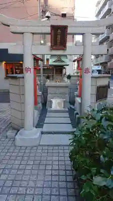 橘稲荷神社の鳥居