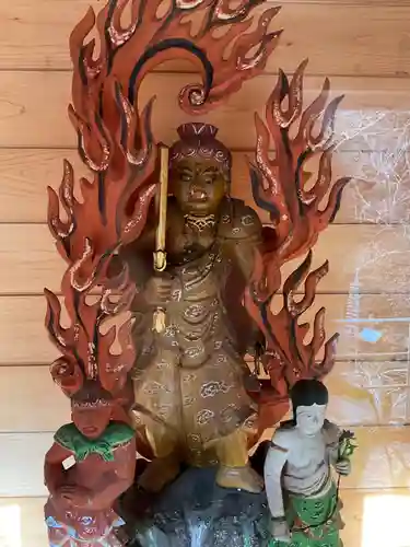 迫間不動尊の仏像