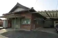 弘法堂(赤坂公民館)の狛犬