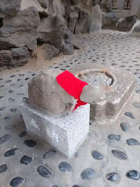 被官稲荷神社の狛犬