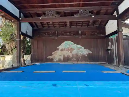 天満宮北野神社の{uncategorized: "未分類", other: "その他", undefined: "問題あり", building: "その他建物", grave: "お墓", sacred_gate: "鳥居", guardian: "狛犬", statue: "像", buddha: "仏像", history: "歴史", nature: "自然", garden: "庭園", animal: "動物", pagoda: "塔", temizu: "手水舎", mountain_gate: "山門・神門", sanctuary: "本殿・本堂", subordinate: "末社・摂社", art: "芸術", scenery: "景色", jizo: "地蔵", ema: "絵馬", goshuin: "御朱印", omikuji: "おみくじ", items: "授与品その他", amulet: "お守り", goshuincho: "御朱印帳", eats: "食事", festival: "お祭り", votive_dance: "神楽", shichigosan: "七五三参", wedding: "結婚式", experience: "体験その他", initially: "初詣", around: "周辺", anti_infection: "感染症対策"}