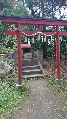 釣石神社の鳥居