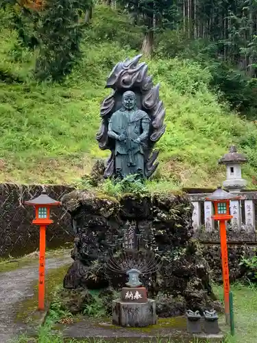 金剛山瑞峯寺(金剛不動尊) の仏像