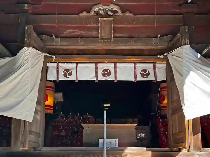 府八幡宮の本殿・本堂