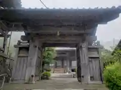 敬善寺の山門