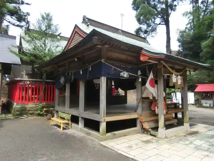 白川吉見神社の本殿・本堂