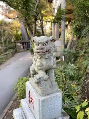 高尾山薬王院の狛犬