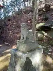 石上神社の狛犬