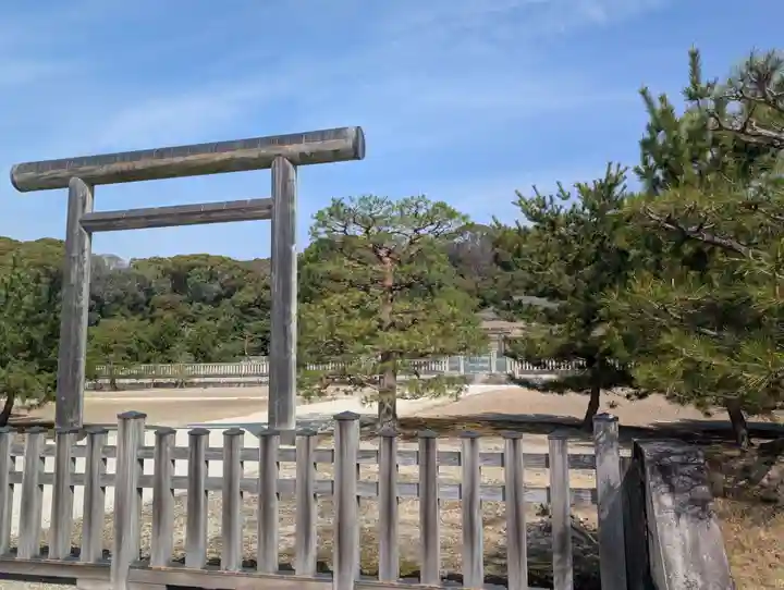 明治天皇伏見桃山陵(京都府)