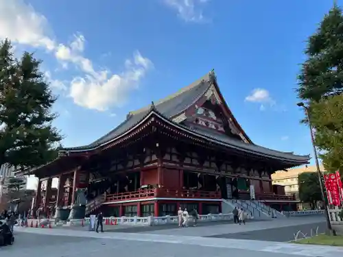 浅草寺の本殿・本堂