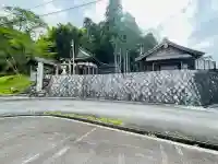 円満寺の{uncategorized: "未分類", other: "その他", undefined: "問題あり", building: "その他建物", grave: "お墓", sacred_gate: "鳥居", guardian: "狛犬", statue: "像", buddha: "仏像", history: "歴史", nature: "自然", garden: "庭園", animal: "動物", pagoda: "塔", temizu: "手水舎", mountain_gate: "山門・神門", sanctuary: "本殿・本堂", subordinate: "末社・摂社", art: "芸術", scenery: "景色", jizo: "地蔵", ema: "絵馬", goshuin: "御朱印", omikuji: "おみくじ", items: "授与品その他", amulet: "お守り", goshuincho: "御朱印帳", eats: "食事", festival: "お祭り", votive_dance: "神楽", shichigosan: "七五三参", wedding: "結婚式", experience: "体験その他", initially: "初詣", around: "周辺", anti_infection: "感染症対策"}