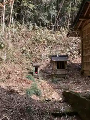 南和田星宮神社(磐裂神社)の{uncategorized: "未分類", other: "その他", undefined: "問題あり", building: "その他建物", grave: "お墓", sacred_gate: "鳥居", guardian: "狛犬", statue: "像", buddha: "仏像", history: "歴史", nature: "自然", garden: "庭園", animal: "動物", pagoda: "塔", temizu: "手水舎", mountain_gate: "山門・神門", sanctuary: "本殿・本堂", subordinate: "末社・摂社", art: "芸術", scenery: "景色", jizo: "地蔵", ema: "絵馬", goshuin: "御朱印", omikuji: "おみくじ", items: "授与品その他", amulet: "お守り", goshuincho: "御朱印帳", eats: "食事", festival: "お祭り", votive_dance: "神楽", shichigosan: "七五三参", wedding: "結婚式", experience: "体験その他", initially: "初詣", around: "周辺", anti_infection: "感染症対策"}