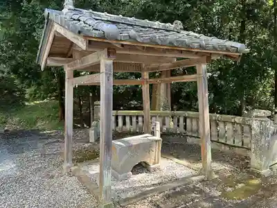 露垂根神社(栃木県)
