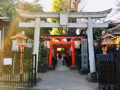 花園稲荷神社の鳥居