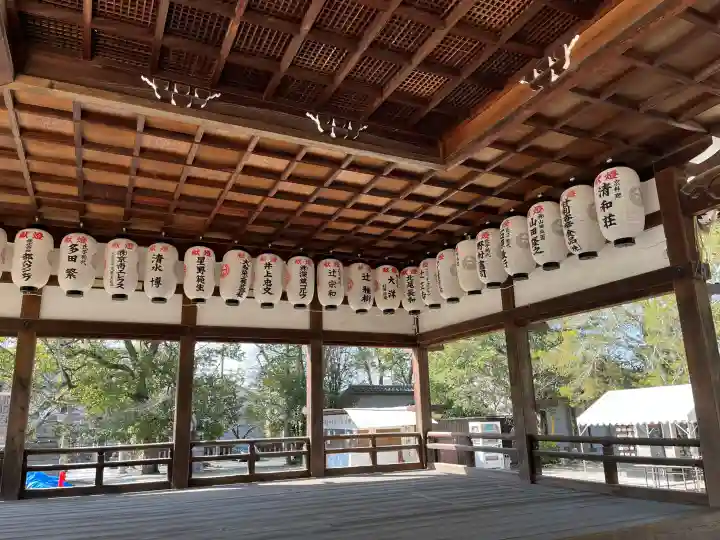 藤森神社の{uncategorized: "未分類", other: "その他", undefined: "問題あり", building: "その他建物", grave: "お墓", sacred_gate: "鳥居", guardian: "狛犬", statue: "像", buddha: "仏像", history: "歴史", nature: "自然", garden: "庭園", animal: "動物", pagoda: "塔", temizu: "手水舎", mountain_gate: "山門・神門", sanctuary: "本殿・本堂", subordinate: "末社・摂社", art: "芸術", scenery: "景色", jizo: "地蔵", ema: "絵馬", goshuin: "御朱印", omikuji: "おみくじ", items: "授与品その他", amulet: "お守り", goshuincho: "御朱印帳", eats: "食事", festival: "お祭り", votive_dance: "神楽", shichigosan: "七五三参", wedding: "結婚式", experience: "体験その他", initially: "初詣", around: "周辺", anti_infection: "感染症対策"}