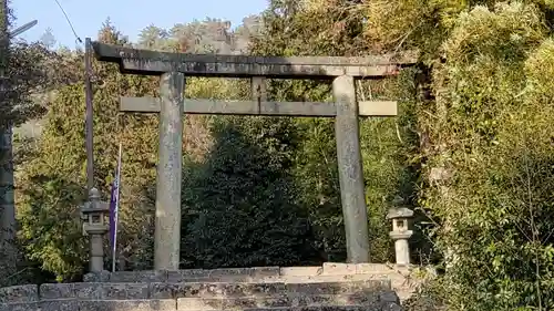 岩隈八幡宮の鳥居