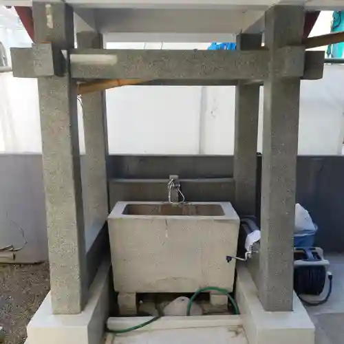 富沢稲荷神社の手水舎