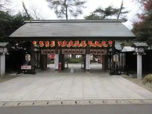 櫻木神社の山門・神門