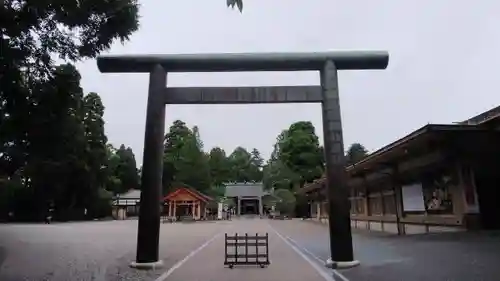 射水神社の鳥居