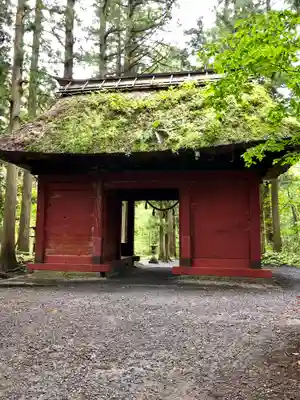 戸隠神社奥社の山門・神門