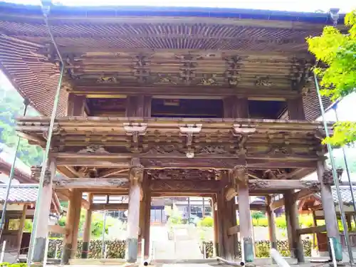 石雲院の山門・神門