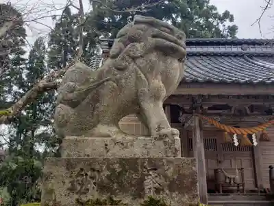 生権寺五社神社の狛犬